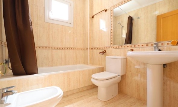 Resale - Terraced house / Townhouse - Orihuela Costa - Agua Marina