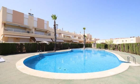 Resale - Terraced house / Townhouse - Orihuela Costa - Agua Marina