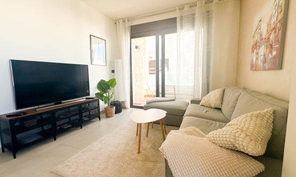 Resale - Terraced house / Townhouse - Torrevieja - Los Balcones