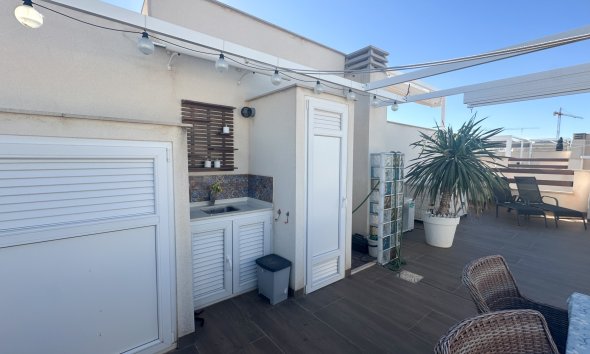 Resale - Terraced house / Townhouse - Torrevieja - Los Balcones