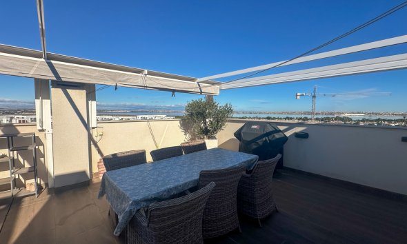 Resale - Terraced house / Townhouse - Torrevieja - Los Balcones