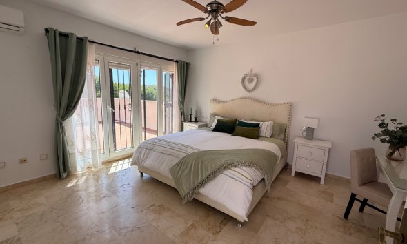 Resale - Villa - Orihuela - Costa blanca