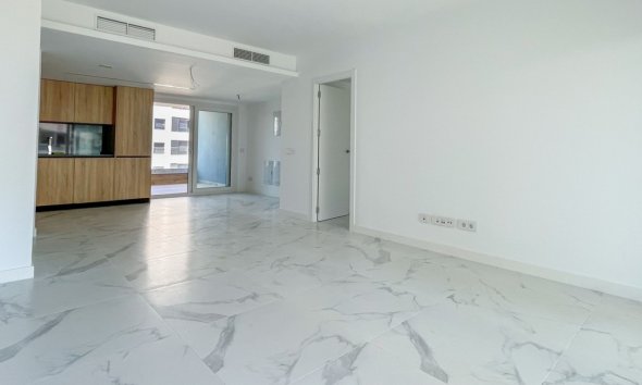 Resale - Apartment - Orihuela Costa - Punta Prima
