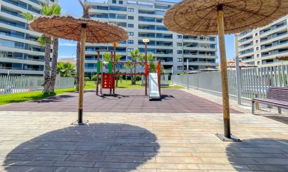 Resale - Apartment - Orihuela Costa - Punta Prima