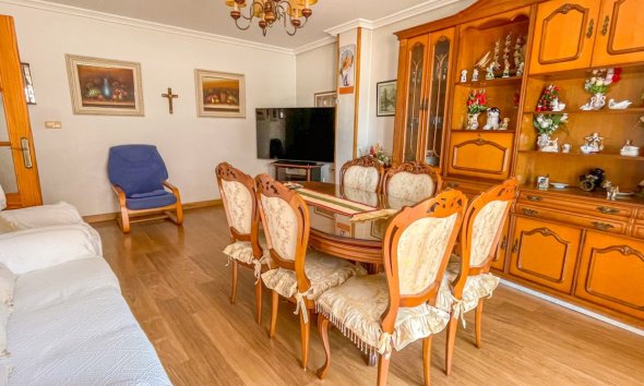 Resale - Apartment - Torrevieja - Acequion