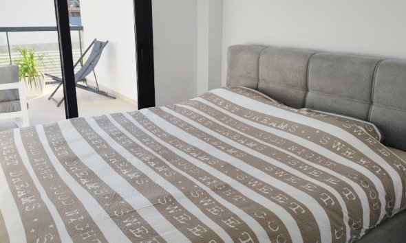 Resale - Apartment - Pilar de la Horadada - El Mojón