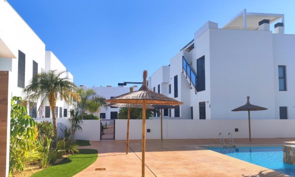Resale - Apartment - Pilar de la Horadada - El Mojón