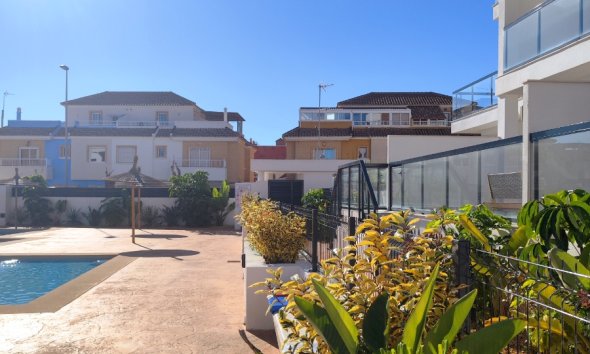 Resale - Apartment - Pilar de la Horadada - El Mojón