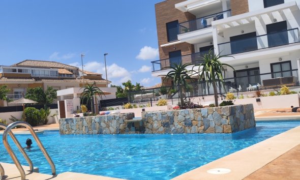 Resale - Apartment - Pilar de la Horadada - El Mojón