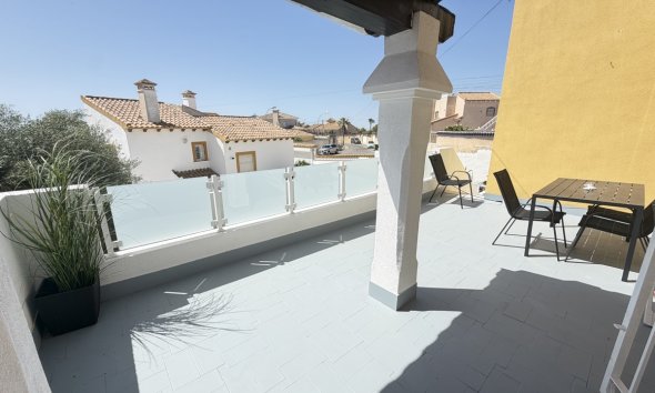 Resale - Villa - Orihuela Costa - Villamartín