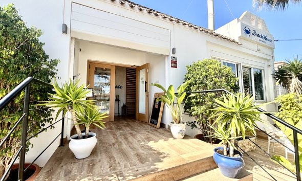 Resale - Commercial premises / Commercial unit / Retail space - Orihuela Costa - Cabo Roig