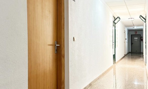 Resale - Apartment - Orihuela Costa - Aguamarina