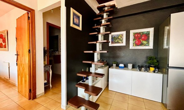 Resale - Apartment - Torrevieja - La Veleta