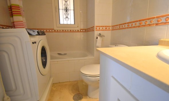 Resale - Apartment - Orihuela Costa - Playa Flamenca