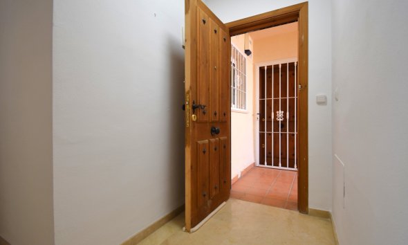 Resale - Apartment - Orihuela Costa - Playa Flamenca
