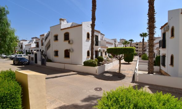 Resale - Apartment - Orihuela Costa - Playa Flamenca