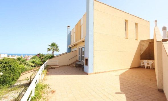Resale - Terraced house / Townhouse - Orihuela Costa - Agua Marina