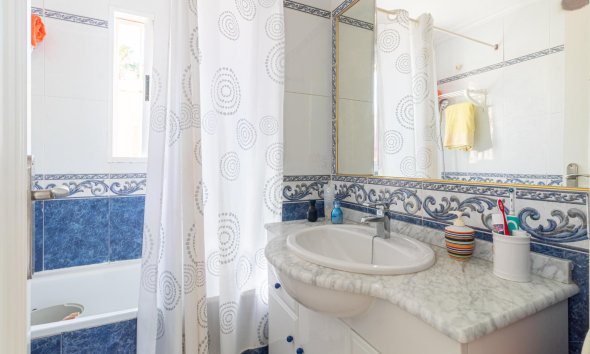 Resale - Terraced house / Townhouse - Orihuela Costa - La Regia