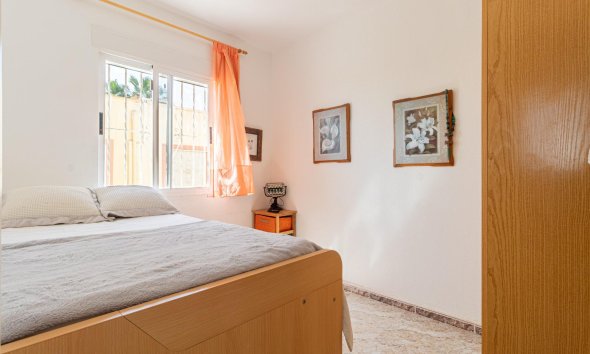 Resale - Terraced house / Townhouse - Orihuela Costa - La Regia