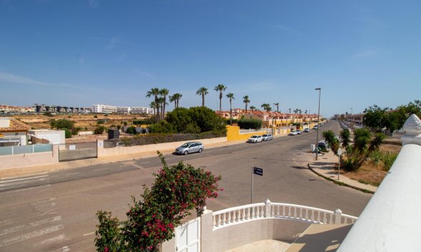 Resale - Terraced house / Townhouse - Orihuela Costa - La Regia