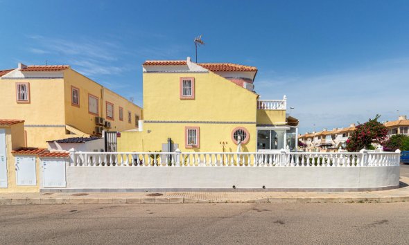 Resale - Terraced house / Townhouse - Orihuela Costa - La Regia