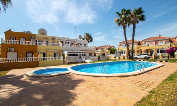 Resale - Terraced house / Townhouse - Orihuela Costa - La Regia