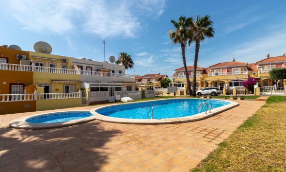 Resale - Terraced house / Townhouse - Orihuela Costa - La Regia