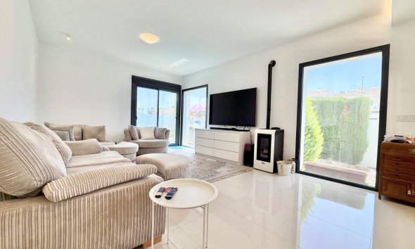 Resale - Villa - Ciudad Quesada