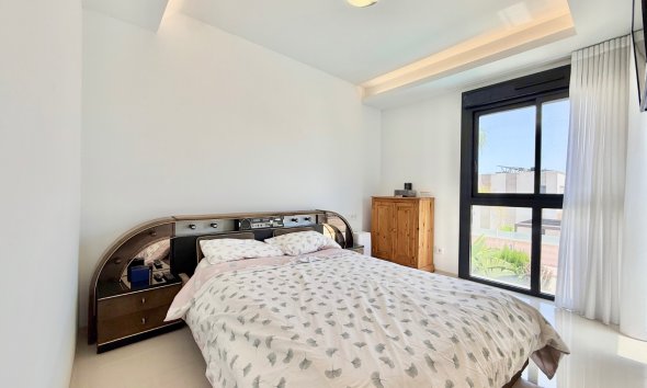 Resale - Villa - Ciudad Quesada