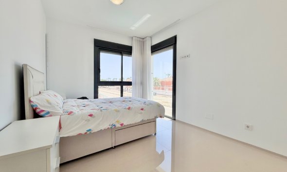Resale - Villa - Ciudad Quesada