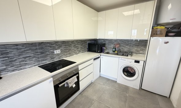 Resale - Villa - Orihuela Costa - Villamartín
