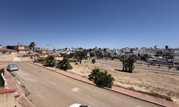 Resale - Villa - Orihuela Costa - Villamartín