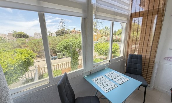 Resale - Apartment - Orihuela Costa - Mil Palmeras