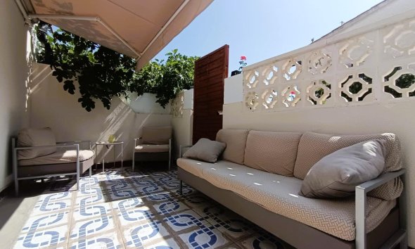 Resale - Bungalow - Torrevieja - La Siesta - El Salado - Torreta