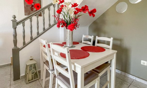 Resale - Terraced house / Townhouse - Orihuela Costa - La Rioja