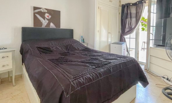 Resale - Terraced house / Townhouse - Orihuela Costa - La Rioja