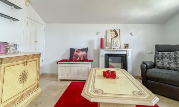 Resale - Terraced house / Townhouse - Orihuela Costa - La Rioja
