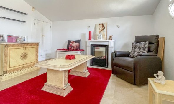 Resale - Terraced house / Townhouse - Orihuela Costa - La Rioja