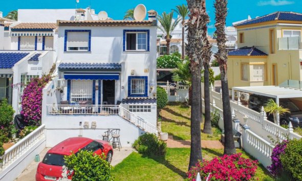 Resale - Terraced house / Townhouse - Orihuela Costa - La Rioja
