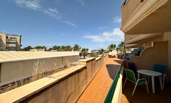 Resale - Apartment - Orihuela Costa - Aguamarina