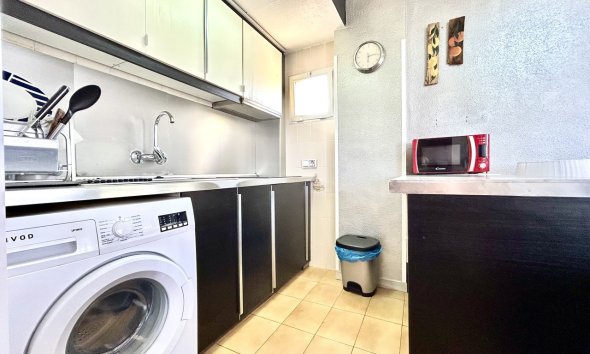 Resale - Apartment - Torrevieja