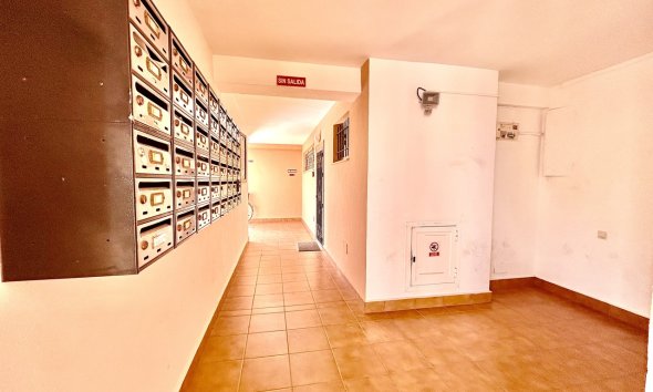 Resale - Apartment - Torrevieja