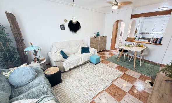 Resale - Apartment - Orihuela Costa - La Zenia