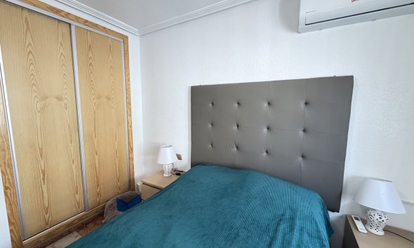 Resale - Apartment - Orihuela Costa - La Zenia