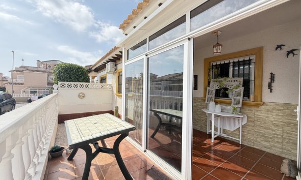 Resale - Apartment - Orihuela Costa - La Zenia