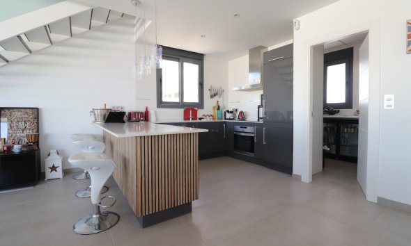 Resale - Villa - Benimar - Benimar III