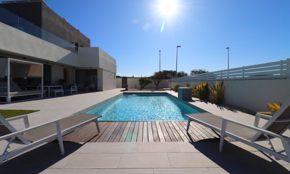 Resale - Villa - Benimar - Benimar III