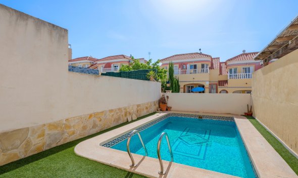 Resale - Villa - Orihuela Costa - Las Filipinas