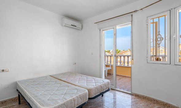 Resale - Villa - Orihuela Costa - Las Filipinas