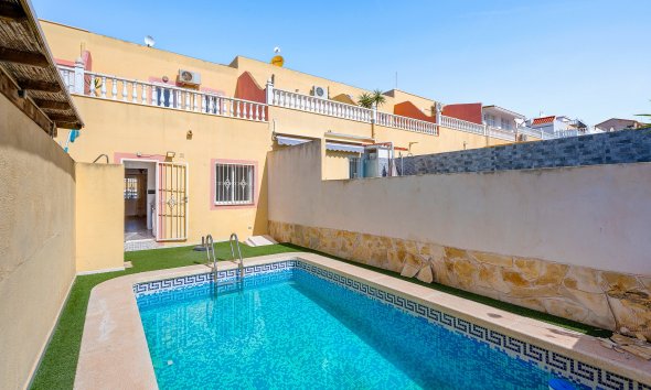 Resale - Villa - Orihuela Costa - Las Filipinas
